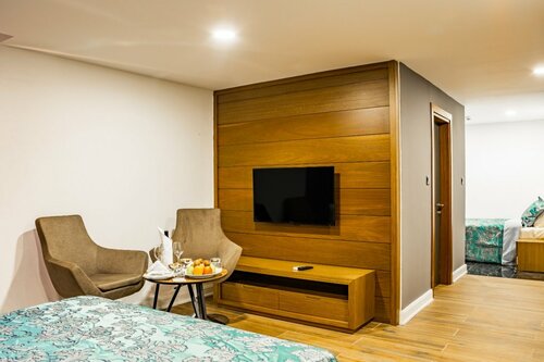 Гостиница Novel Centre Point Hotel в Районе Фамагуста