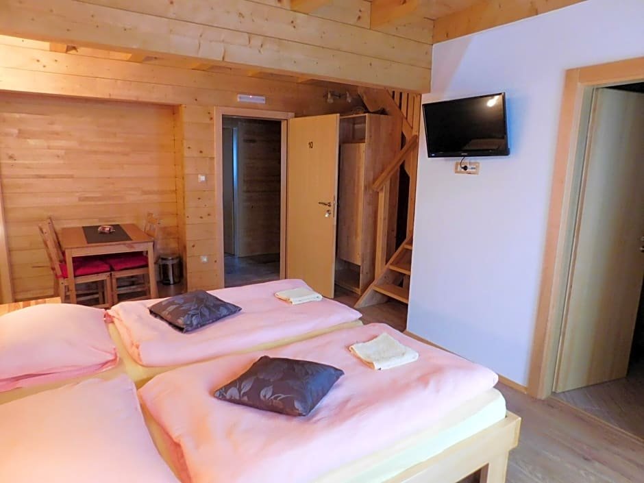 Фото House Sara 2