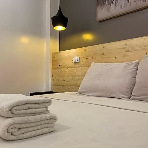 Фото Aliria Bed and Breakfast