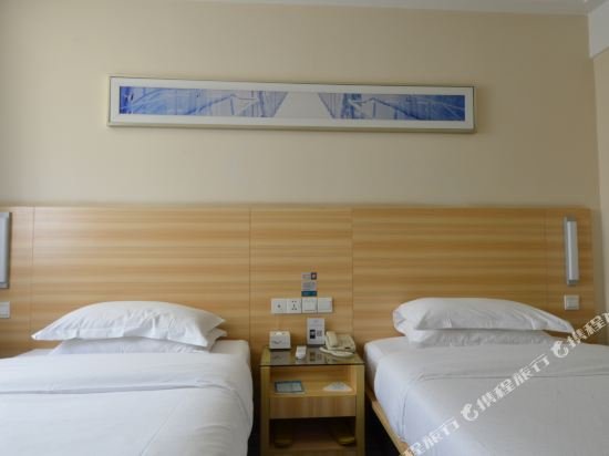 Фото City Comfort Inn Wuhan Guanggu Jinronggang