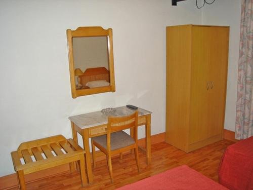 Фото Residencial Roxi