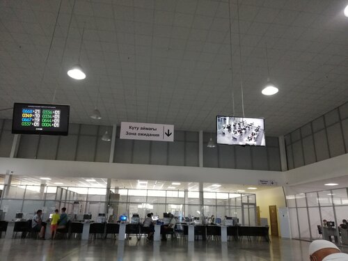 Порно свингтер, үйдегі әйелді ауыстыру