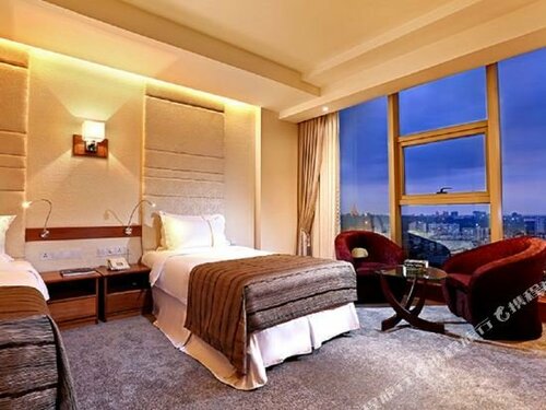 Гостиница Jasmine Palace Hotel в Янгоне