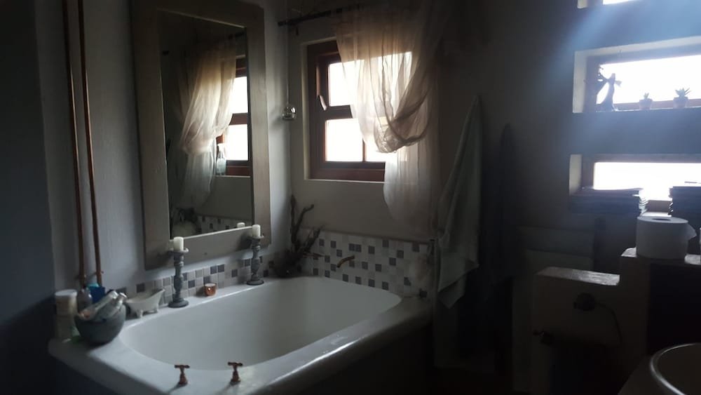 Фото Surfed Out - Plettenberg Bay