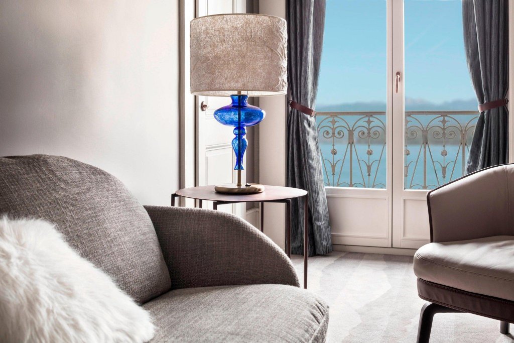 Фото The Ritz-Carlton Hotel de la Paix Geneva