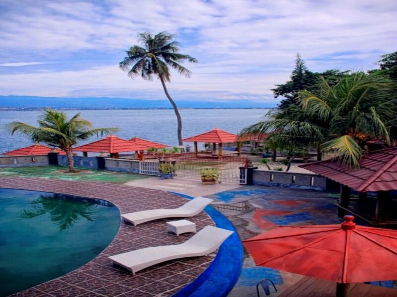 Гостиница Amazing Beach Resort - Palu в Палу