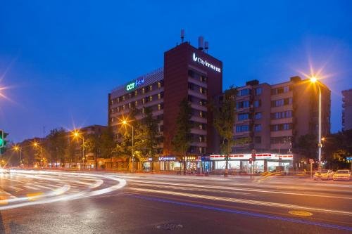 Фото отеля 1