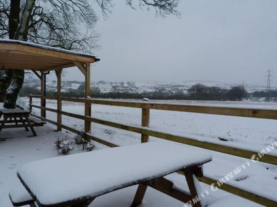 Фото Dunamoy Cottages & SPA