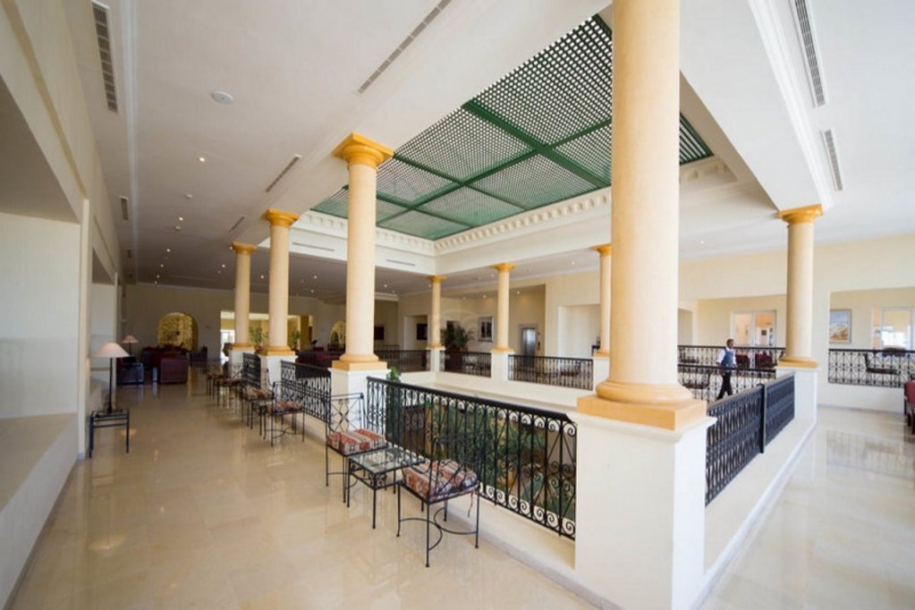 Фото Zephir Hotel & SPA