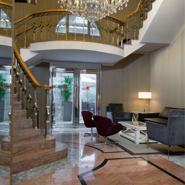 Фото Vp Jardín de Recoletos