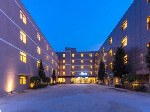 Гостиница James Joyce Coffetel Beijing Tongzhou Universal Resort
