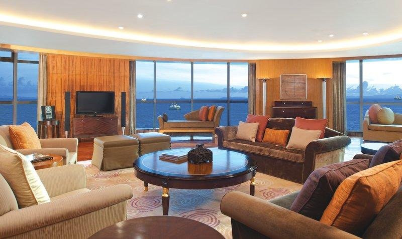 Фото New Coast Hotel Manila