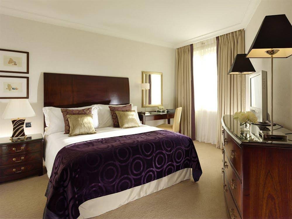 Фото Cheval Gloucester Park