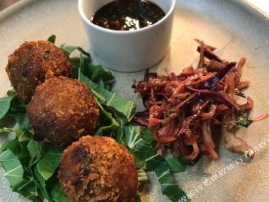 Фото The Rowbarge Hotel and Restaurant