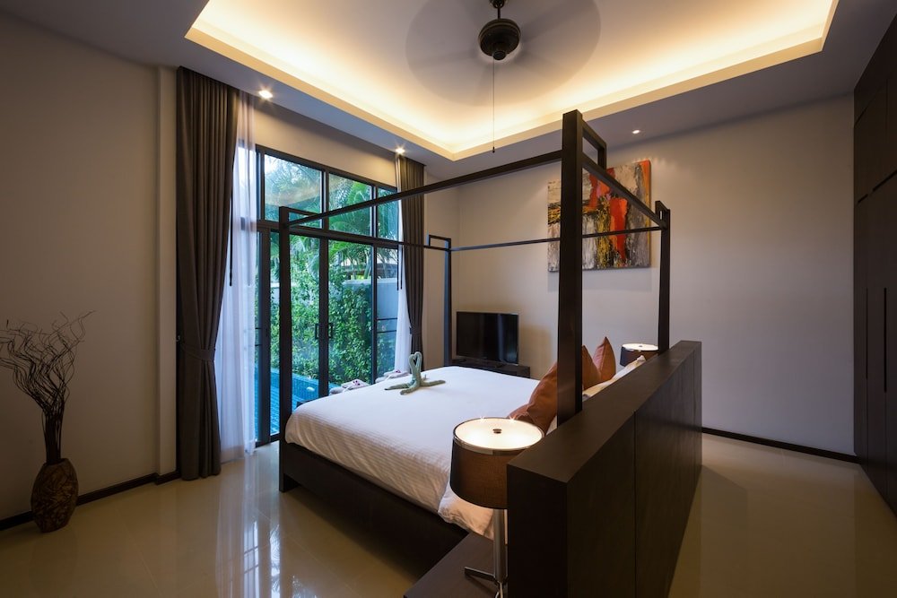 Фото Villa Haeata: Kokyang style Nai Harn Beach