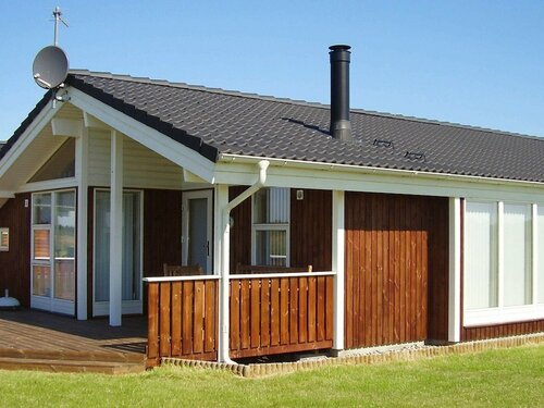 Гостиница Modern Holiday Home in Rødby Zealand With Whirlpool