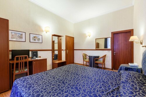 Гостиница Hotel Paris в Риме