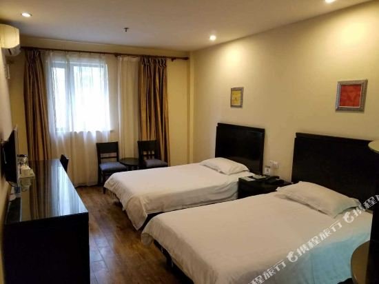 Фото Jitai Hotel Shanghai Railway Station South Square