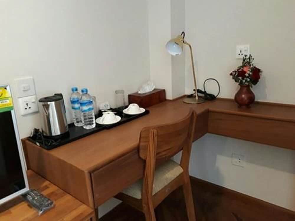 Фото Hotel Shwe Yee