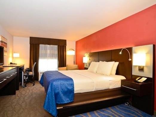 Фото Astoria Hotel and Event Center