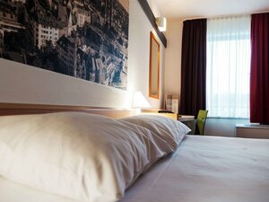 отель ibis Bonn