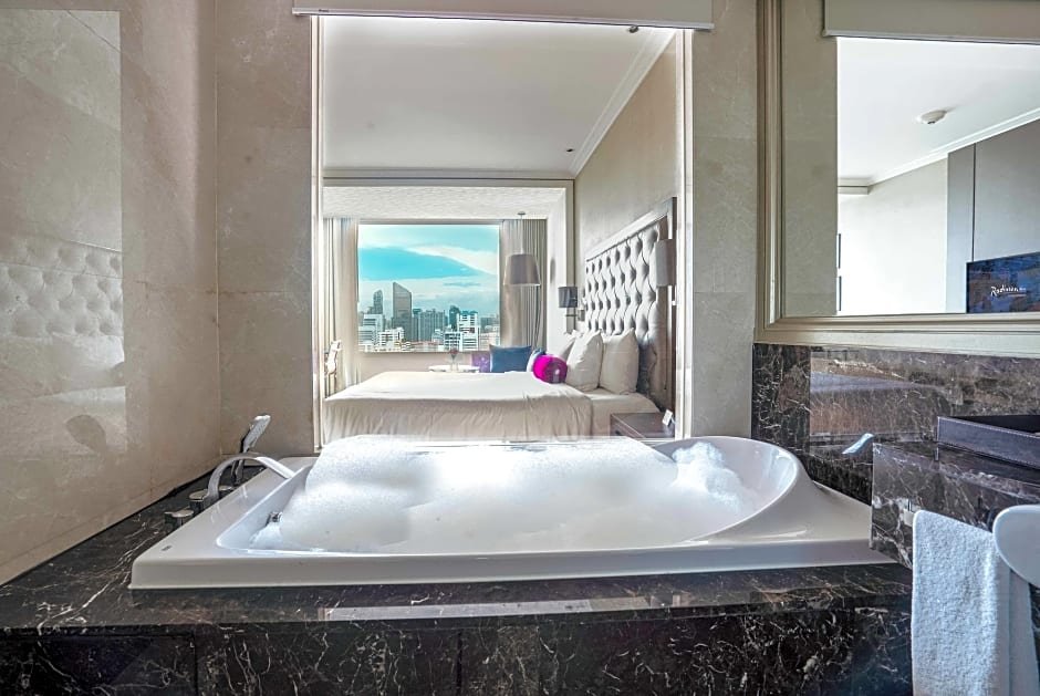 Фото Radisson Blu Plaza Bangkok