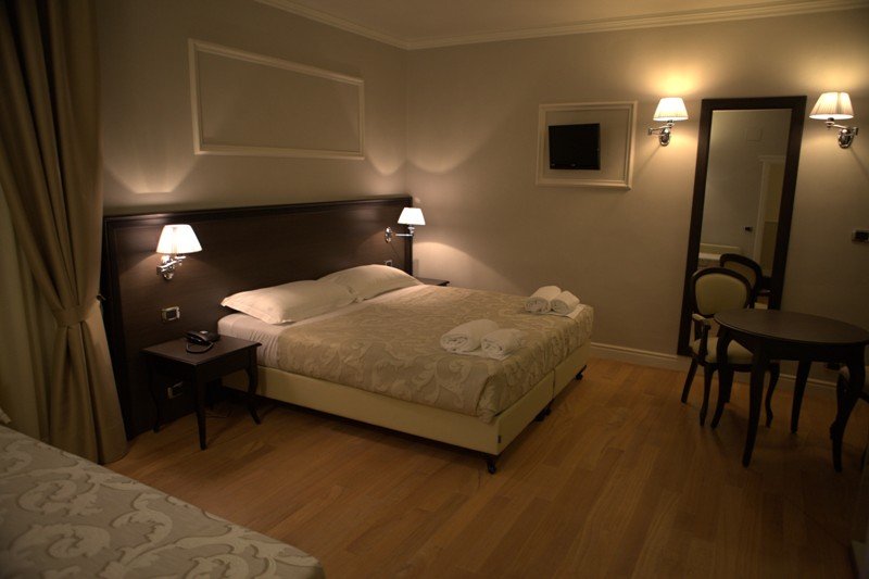 Фото Hotel Lombardia