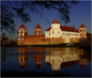 Мирский замок (Красноармейская ул., 2, городской посёлок Мир), музей в Гродненской области