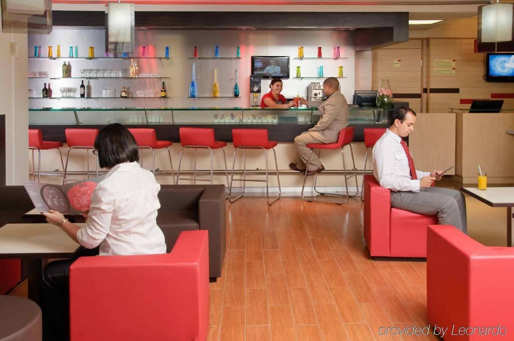 Фото ibis Hermosillo