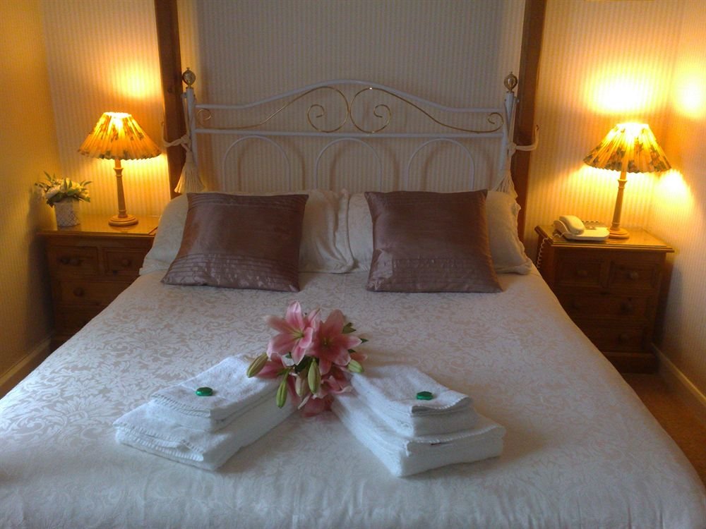 Фото Aylesbray Lodge