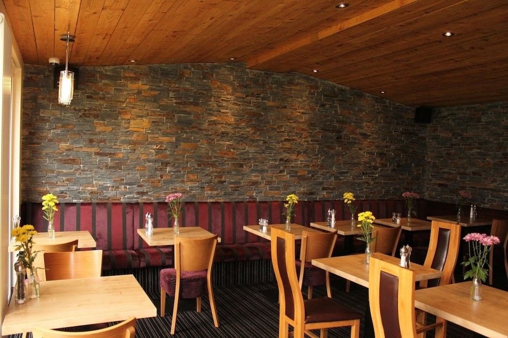 Фото Ravelston House