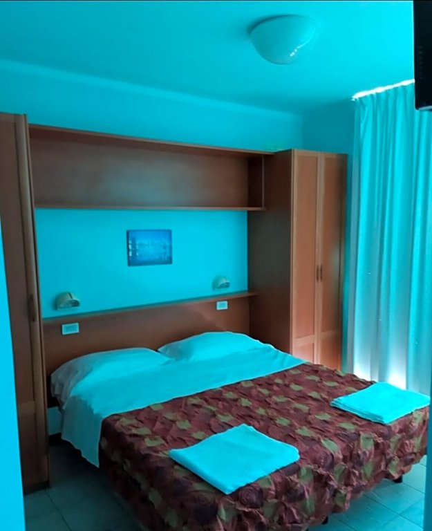 Фото Hotel Blue Moon