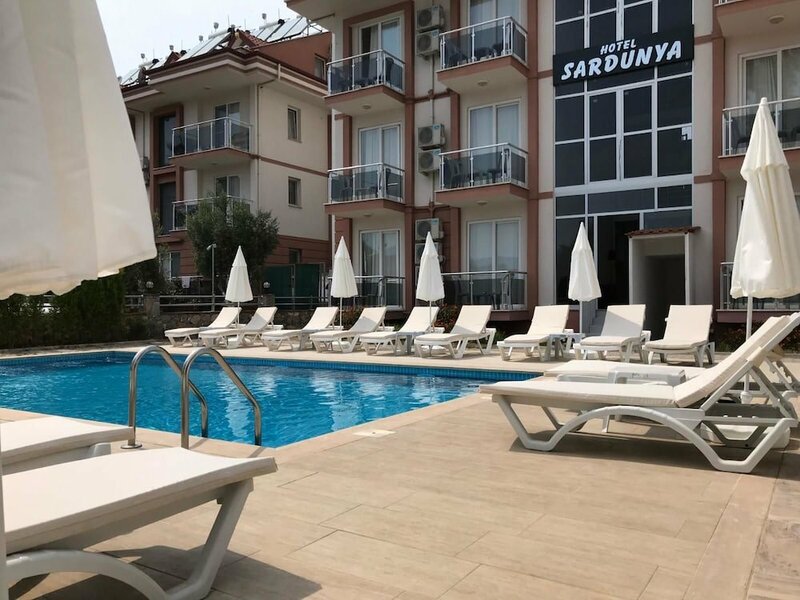 Гостиница Sardunya Hotel в Фетхие