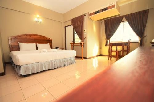 Фото Best Ld Hotel by Zuzu