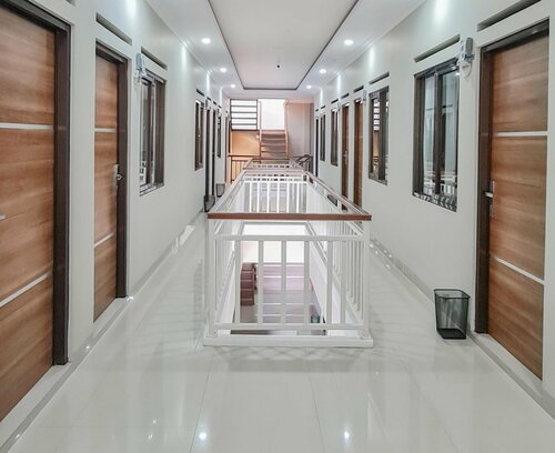 Гостиница RedDoorz Syariah @ Boemi Guesthouse Tasikmalaya в Провинции Западная Ява