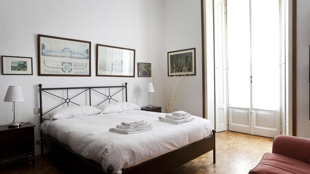 Фото Luxury Suite Milano Duomo