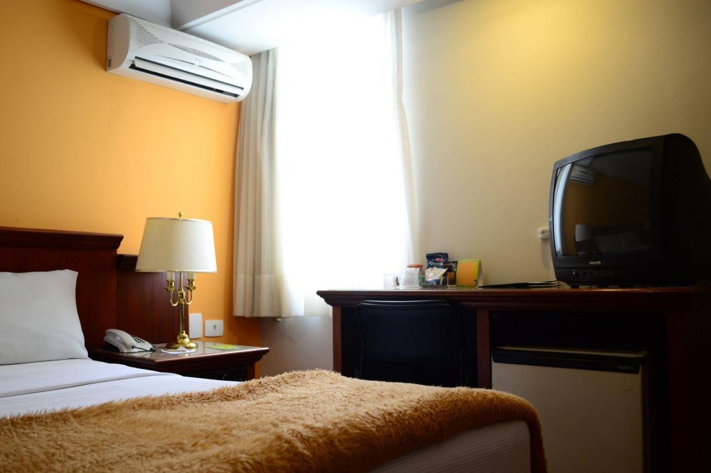 Фото Rede Andrade Braz