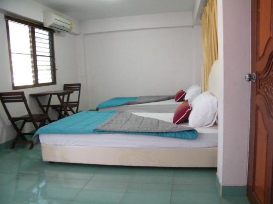 Фото Safehouse Hostel