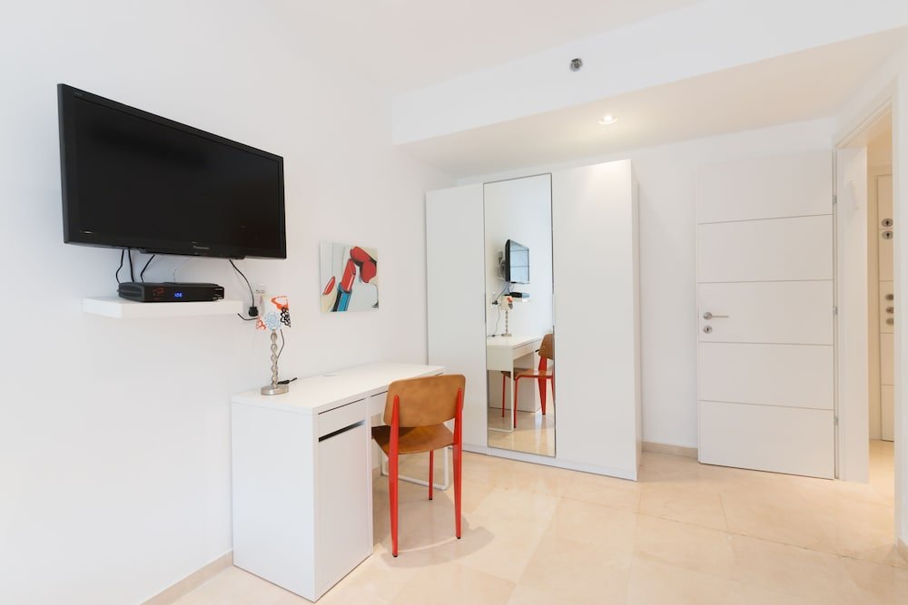 Фото Marina Herzliya Sea View SPA Parking