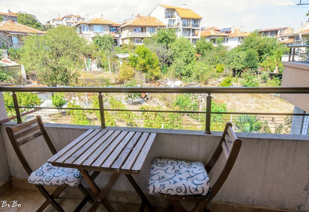 Фото Дом Младенови