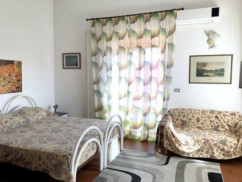 Жильё посуточно Apartment With one Bedroom in Acireale, With Furnished Terrace - Near the Beach