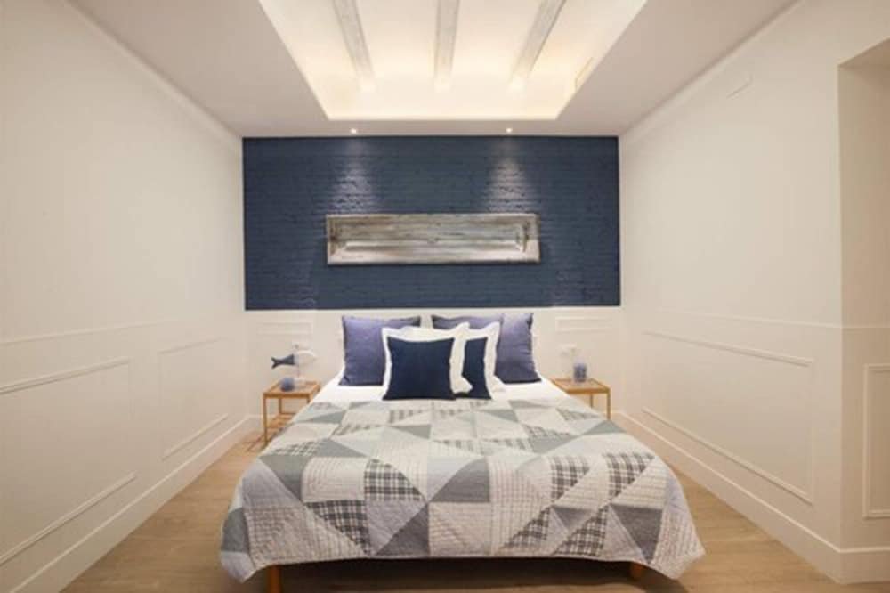 Фото Enjoybcn Colon Apartments