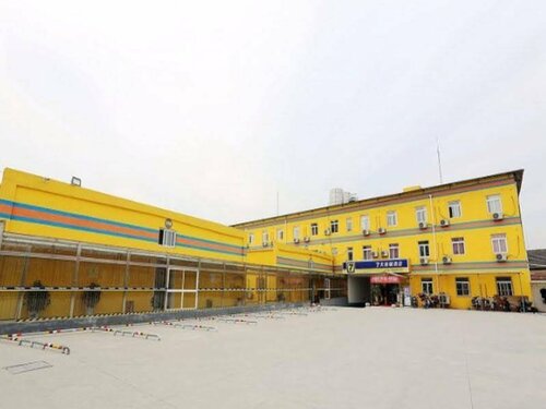 7 Days Inn Chuzhou Quanshu Huadu Branch