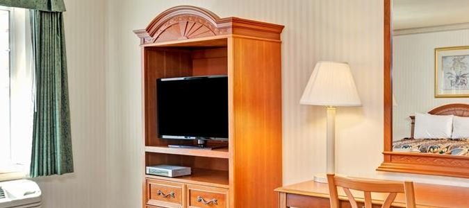 Фото Mirage Inn and Suites