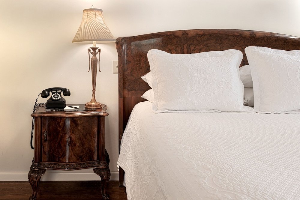 Фото The Willows Historic Palm Springs Inn