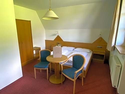 Фото Hotel Lengsteinerhof