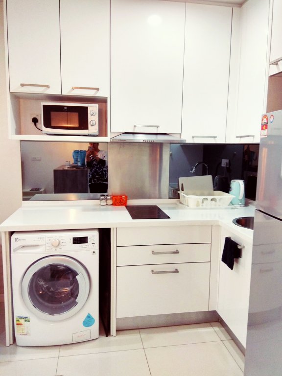 Фото Summer Suites Klcc Apartments