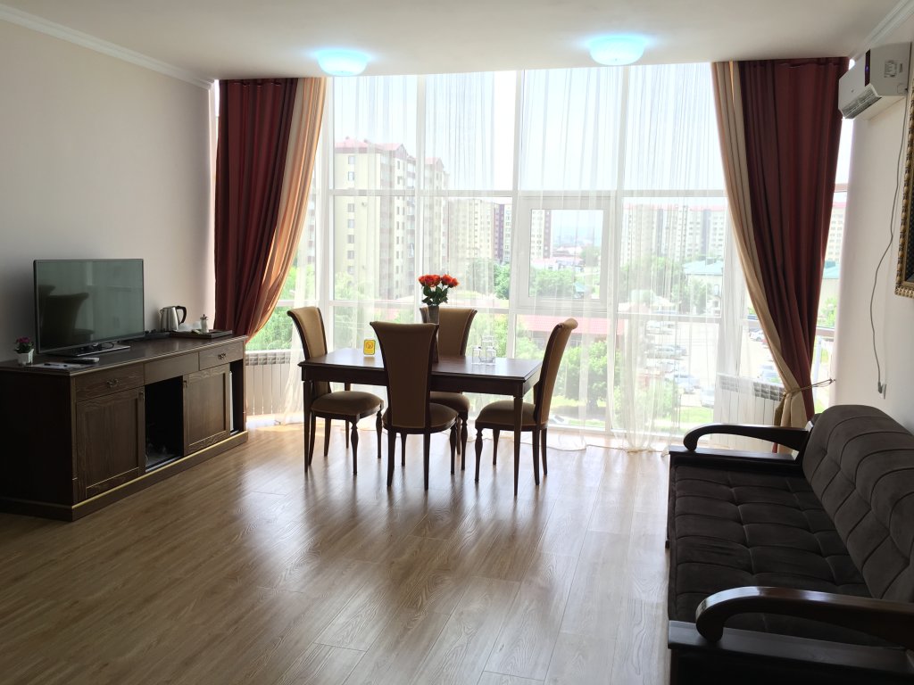 Фото Континент