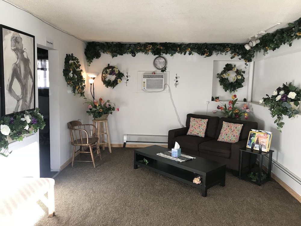 Фото Golden Arrow Motel