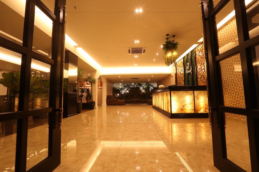 Фото Pearl White Hotel